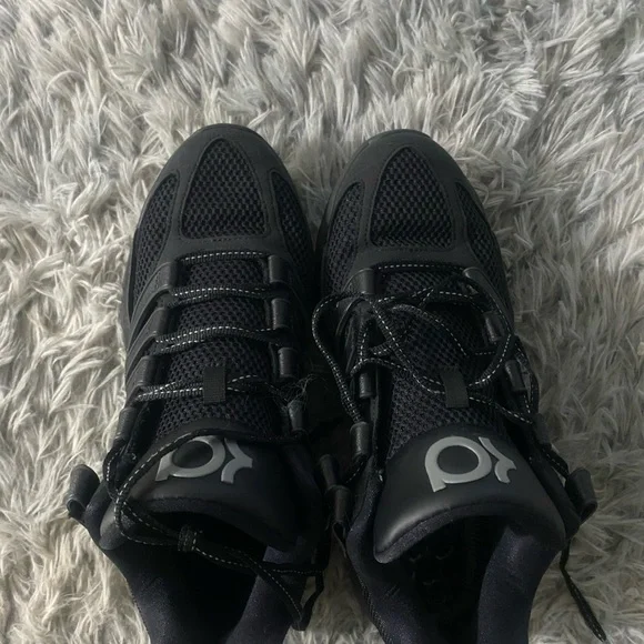 KD 18 ‘Triple Black’ - Picture 3 of 5